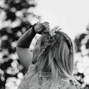 Meet your Posher, Liz